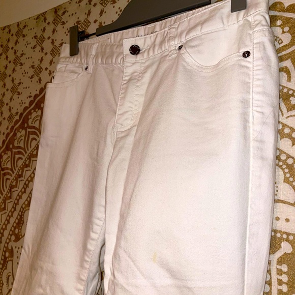 “MICHAEL KORS” LADIES WHITE BUTTON & ZIP-UP PANTS, SIZE 4 - Picture 4 of 5